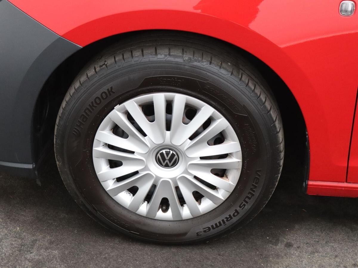 Volkswagen Caddy Kombi 2.0 TDI / Tempomat, AppConnect, DAB+