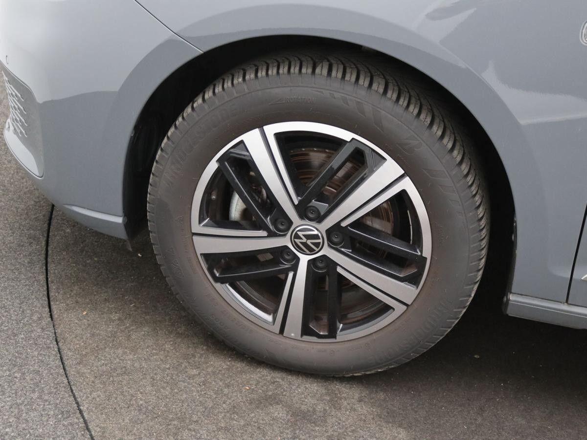 Volkswagen Caddy Kombi Style DSG / Navi, Keyless, LED, RFK