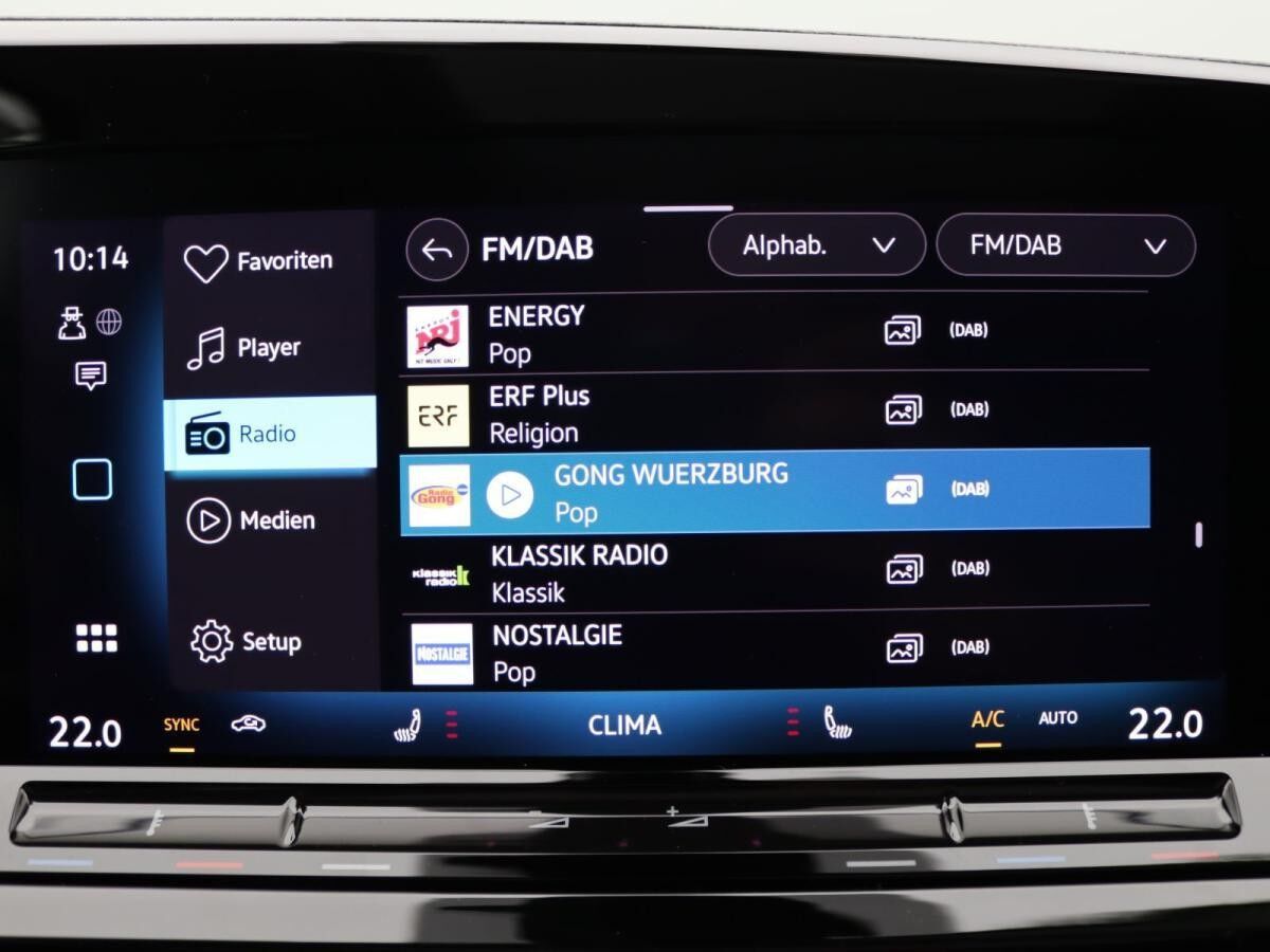 Volkswagen Caddy Kombi Dark Label 1.5 TSI DSG / Pano, LED