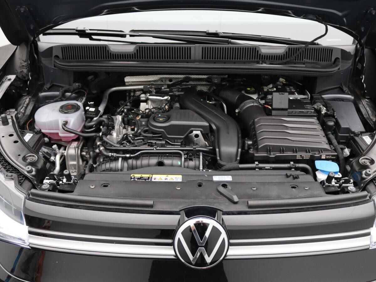 Volkswagen Caddy Kombi Dark Label 1.5 TSI DSG / Pano, LED