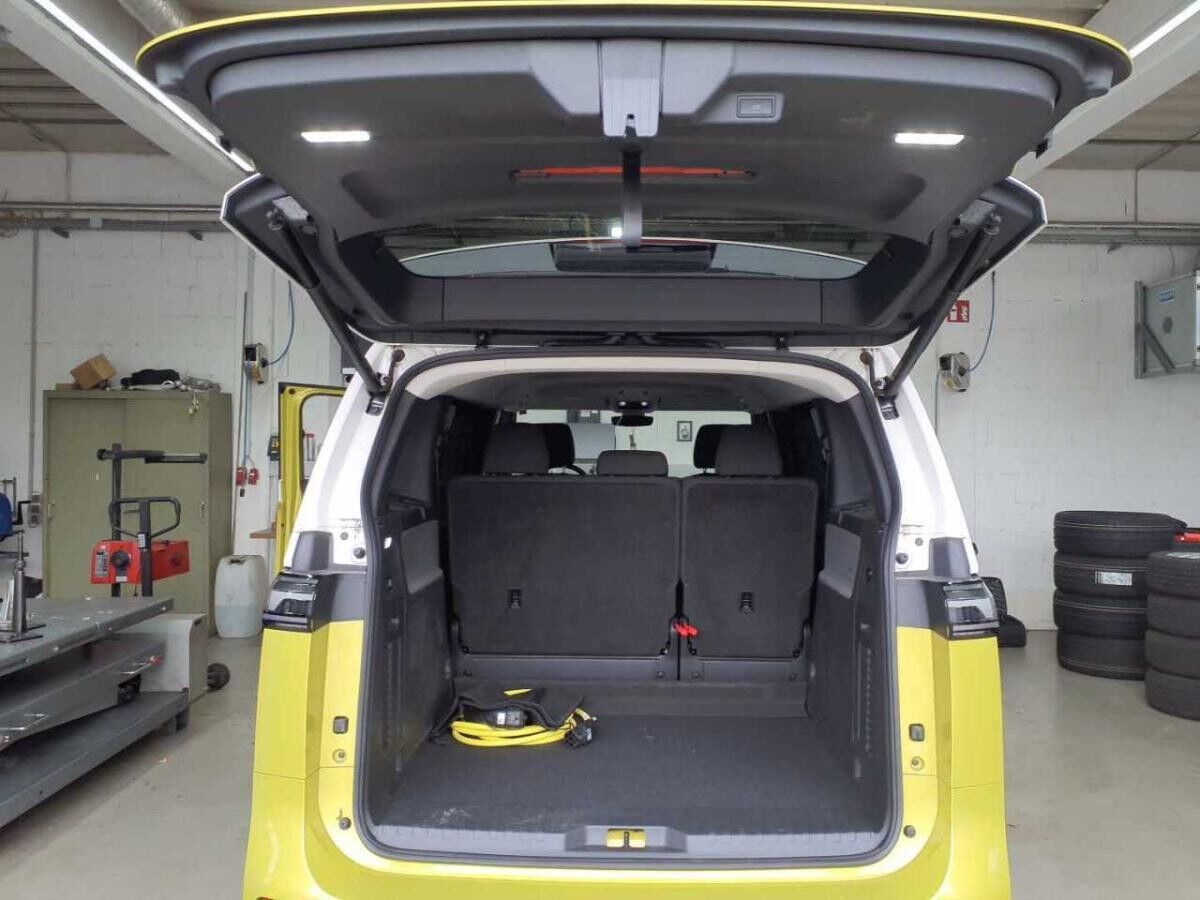 Volkswagen ID.Buzz Pro / Standklima, Navi, 360°, LED, AHK