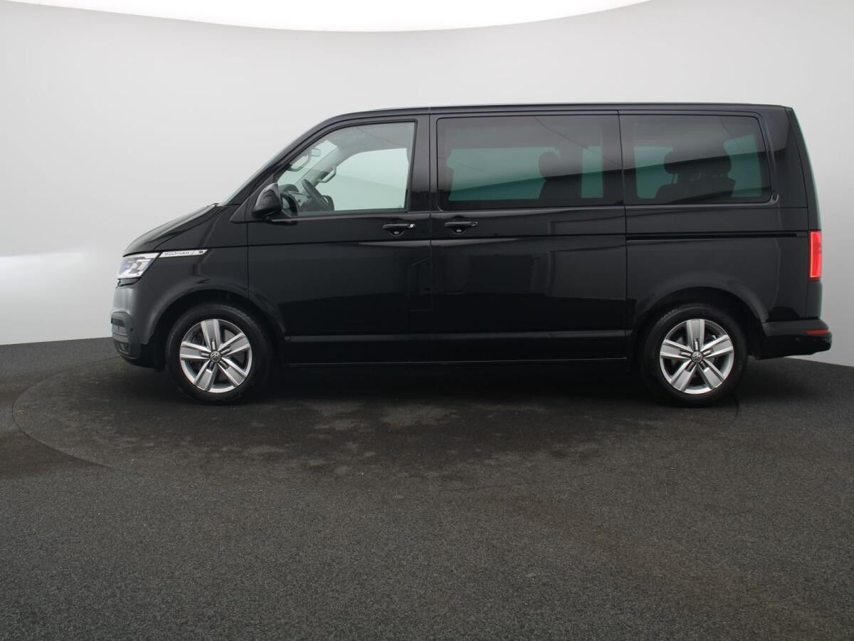 Volkswagen T6.1 Multivan Comfortline 2.0 TDI 4M DSG/LED,AHK