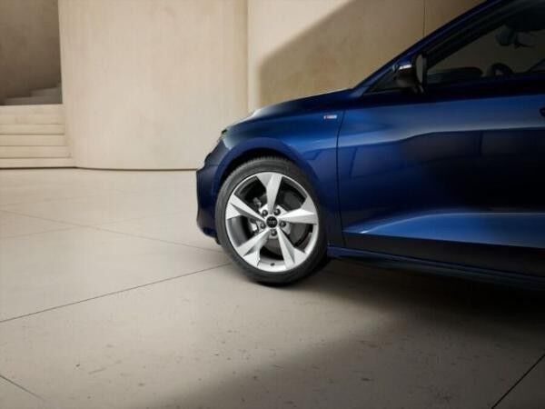 Audi A3 Sportback S line TFSI MATRIX*AHK*SONOS*Navi**