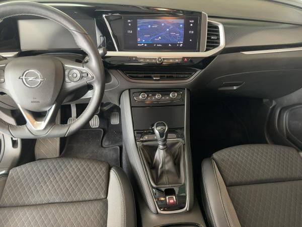Opel Grandland Facelift 1.2 T GS AHK+LED+Navi+SHZ+LM