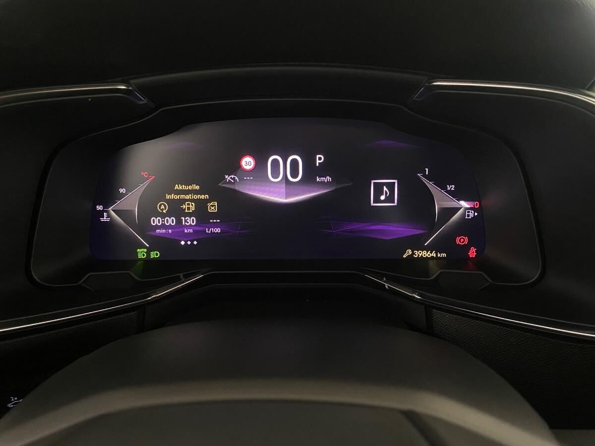 DS Automobiles DS 7 1.5 BlueHDi 130 FAP S&S Rivoli AHK+Navi+SD