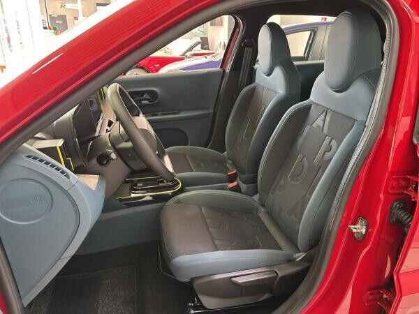 Fiat Grande Panda Elektro (313)