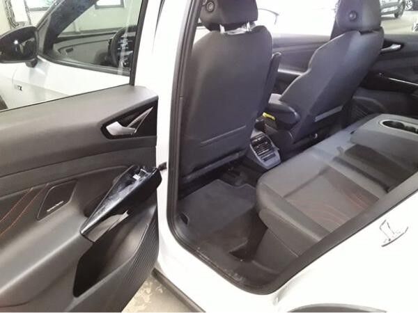 Volkswagen ID.4 GTX / AHK WINTERRÄDER GARANTIE 250 KW