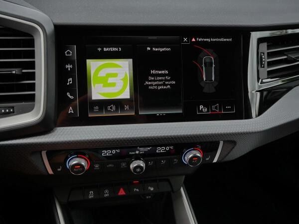 Audi A1 Sportback 30 TFSI S-tr. advanced *LED*EPH*SHZ