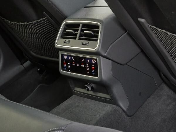Audi A6 Avant 35 TDI Avant advanced AHK*Matrix*Pano*
