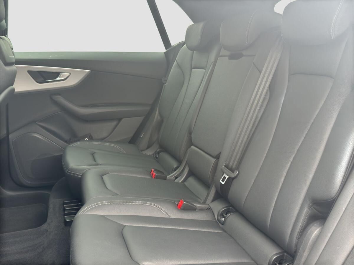 Audi Q8 45 TDI quattro tiptronic Matrix-LED ACC Navi AHK adaptive air suspension Virtual Cockpit