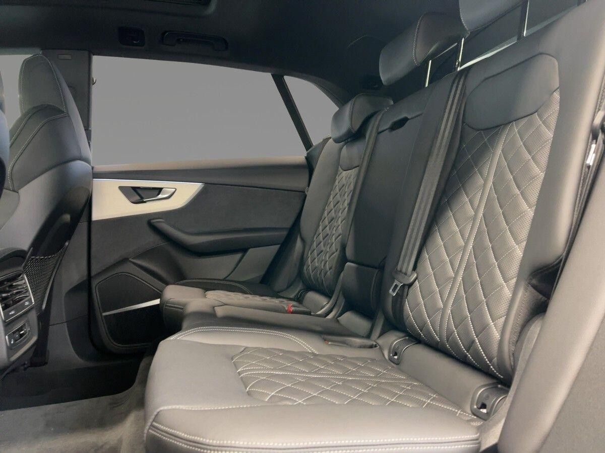 Audi Q8 60 TFSIe quattro Head-Up Pano B&O Laser AHK
