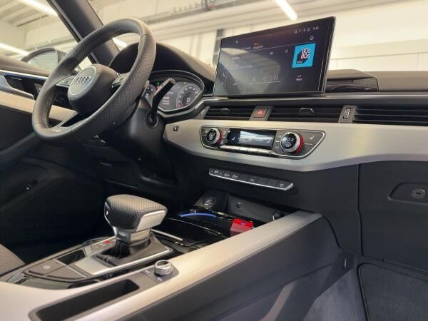 Audi A4 Avant 40 TFSI S line S tronic
