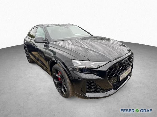 Audi RS Q8 SUV performance tiptronic