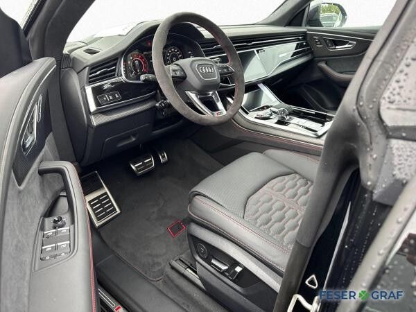 Audi RS Q8 SUV performance tiptronic