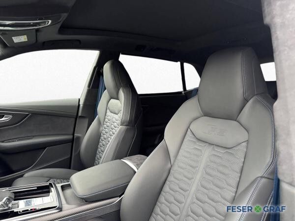 Audi RS Q8 SUV performance tiptronic