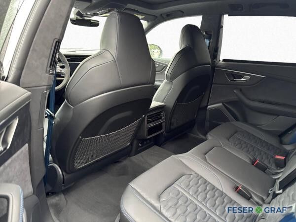 Audi RS Q8 SUV performance tiptronic