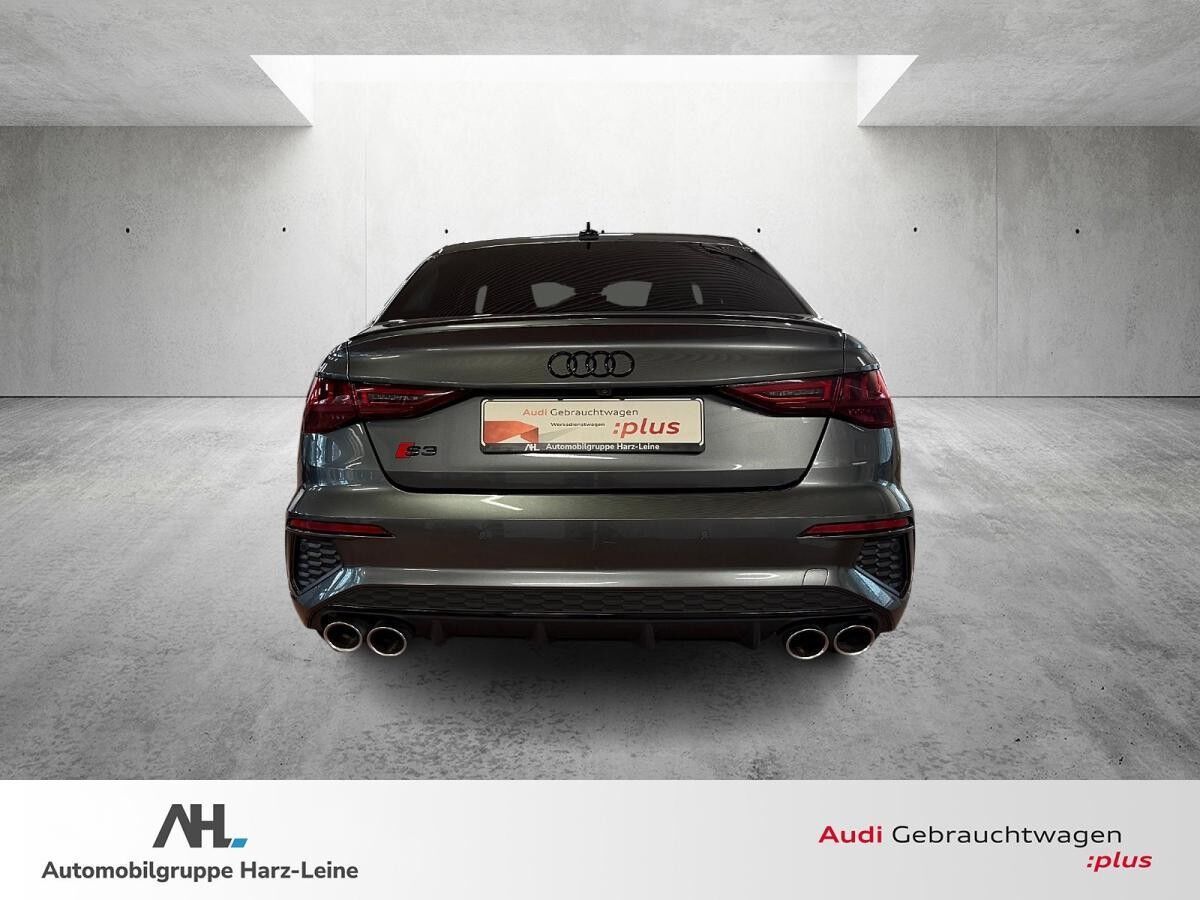 Audi S3 2.0 TFSI quattro S-tronic Matrix Navi ACC RFK B+O