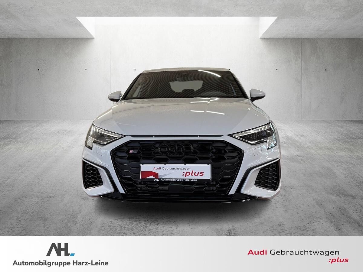 Audi S3 Sportback 2.0 TFSI quattro Navi Matrix B+O RFK Assistenzpaket