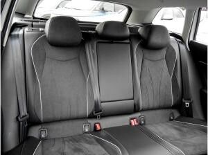 Volkswagen Passat Variant 1.5 eTSI NAVI ACC LED