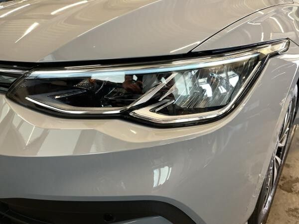 Volkswagen Golf VIII Move 1.0 TSI ACC DynLicht. LED