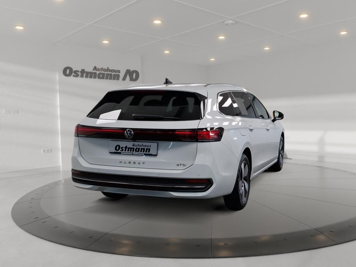 Volkswagen Passat Variant 1.5 eTSI Business AHK 360° Akustik