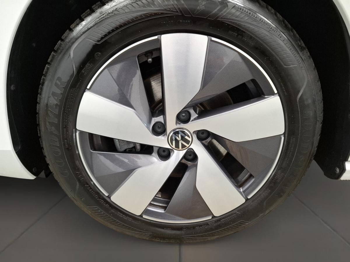 Volkswagen Passat Variant 1.5 eTSI Business AHK 360° Akustik