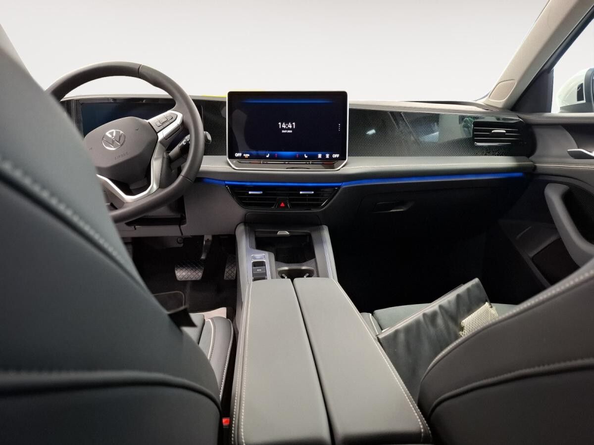 Volkswagen Passat Variant 1.5 eTSI Business AHK 360° Akustik