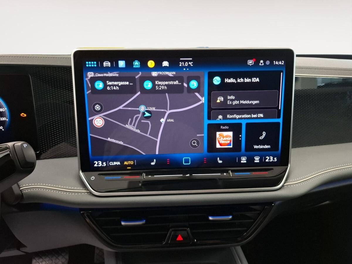 Volkswagen Passat Variant 1.5 eTSI Business AHK 360° Akustik