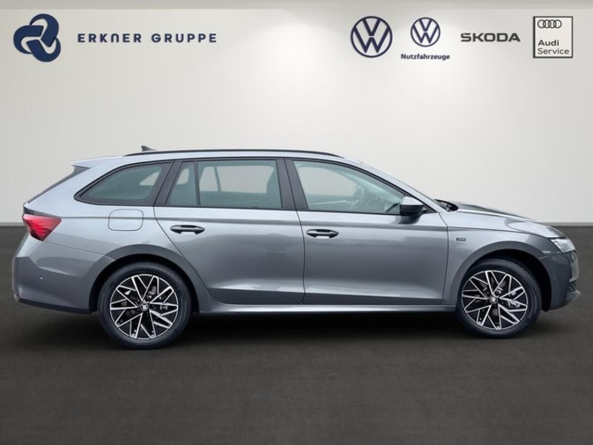 Skoda Octavia Combi 2.0 TSI DSG 4x4 Tour +AHK+CANTON+ACC+STHZ+SHZ+