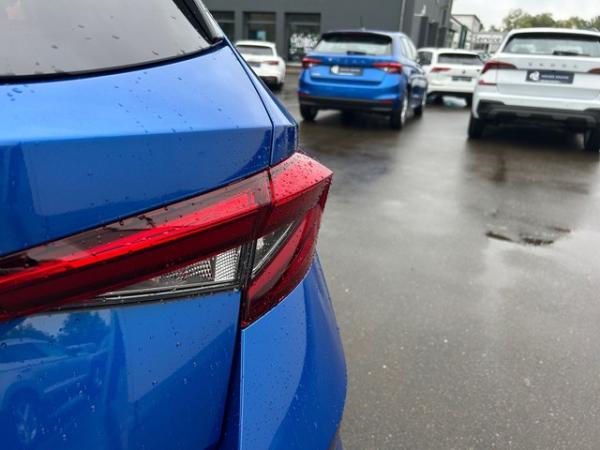 Skoda Fabia 1.0 TSI Selection +SHZ+GRA+LED+PDC+KLIMA+