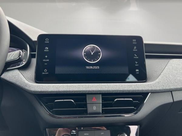 Skoda Kamiq 1.0 TSI Selection +AHK+NAVI+MATRIX+RFK+SHZ+PDC+
