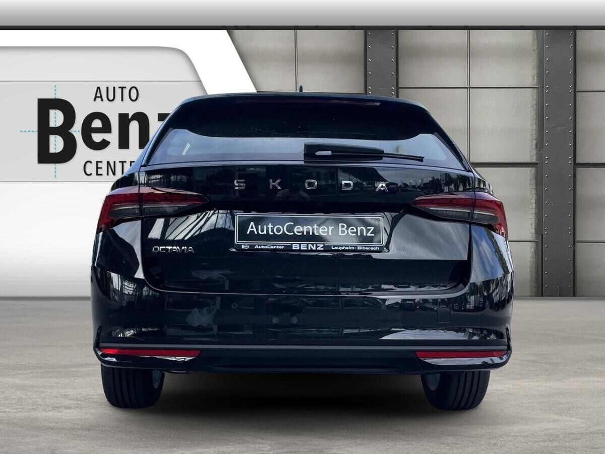 Skoda Octavia C. 2.0 TDI SELECTION *AHK*HUD*NAVI*SHZ*