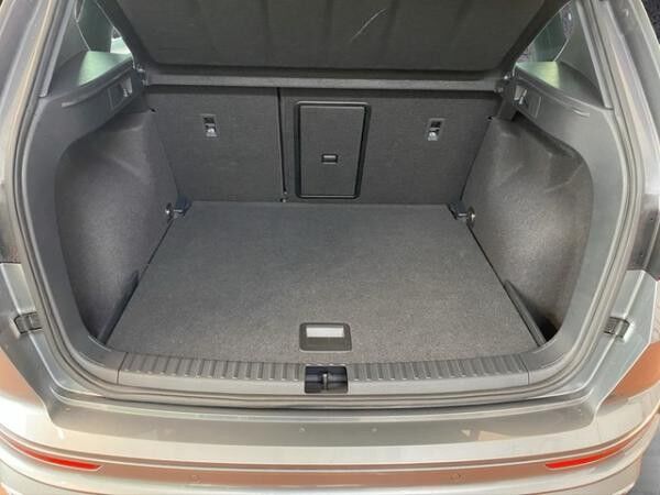 Seat Ateca 2.0 TDI DSG FR AHK FaPa XL eHeck LED Navi Kamera WP
