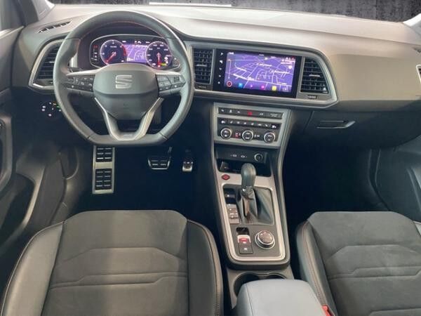 Seat Ateca 2.0 TDI DSG FR AHK FaPa XL eHeck LED Navi Kamera WP