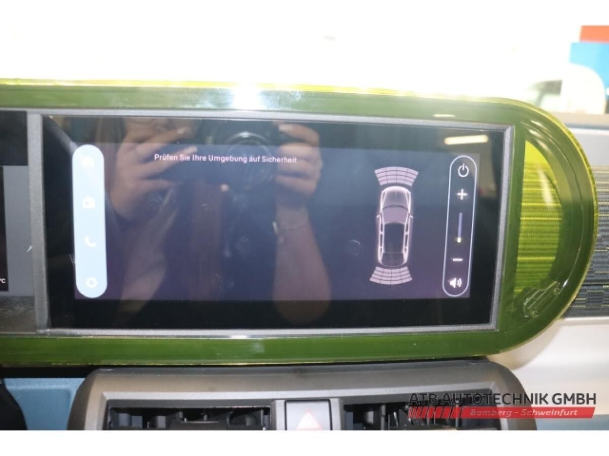 Fiat Grande Panda EV (RED) 44kWh Apple CarPlay DAB digitales Cockpit LED Spurhalteass.