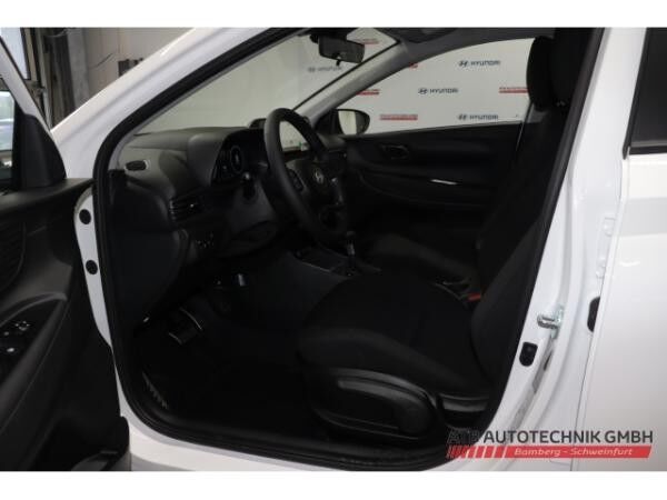 Hyundai Bayon MY25 Trend 1.0 T-GDI 7-DCT 2WD Komfortpaket