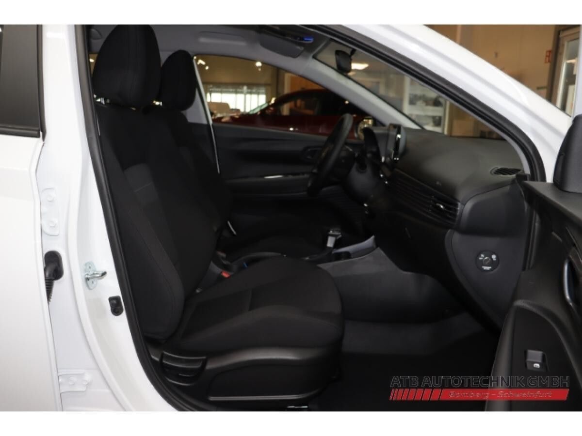 Hyundai Bayon MY25 Trend 1.0 T-GDI 7-DCT 2WD Komfortpaket