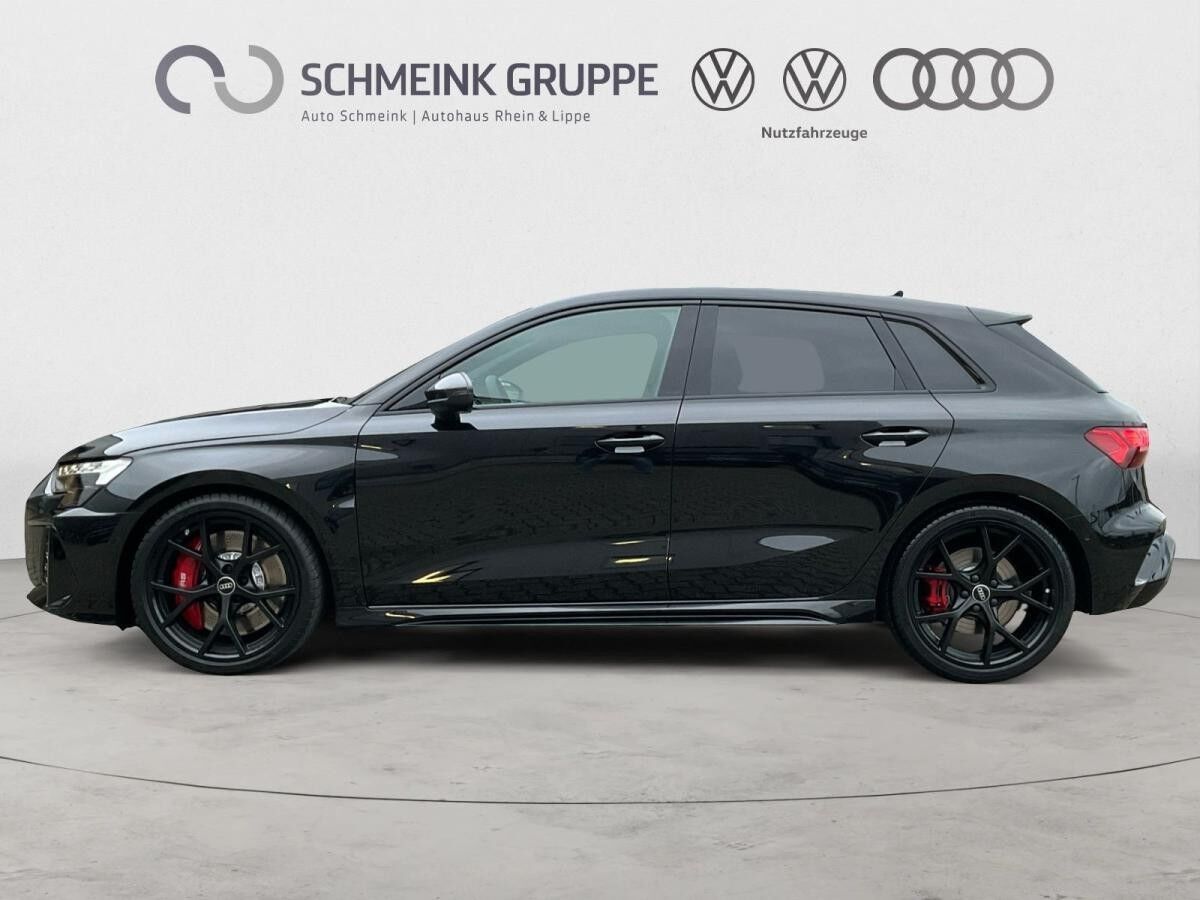 Audi RS3 RS 3 Sportback Matrix Carbon HUD Pano Vmax 280 Audi RS3 RS 3 Sportback Matrix Carbon HUD Pano Vmax 280