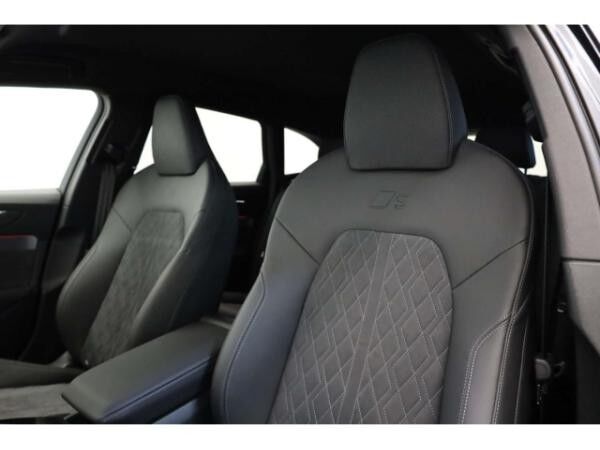 Audi A6 Avant e-hybrid quattro S line edition one