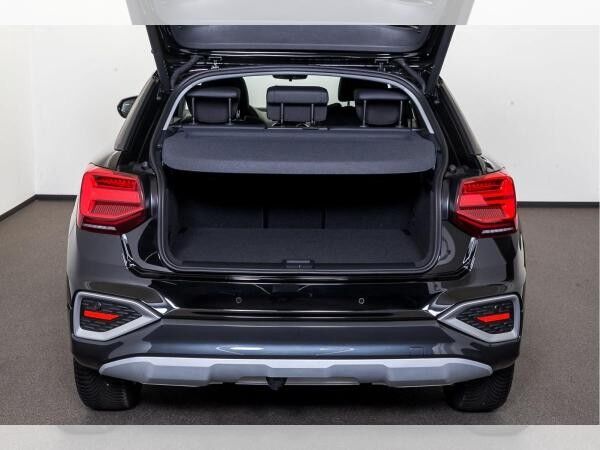 Audi Q2 Advanced 40 TFSI qu. S tr. AHK RFK PDC MATRIX