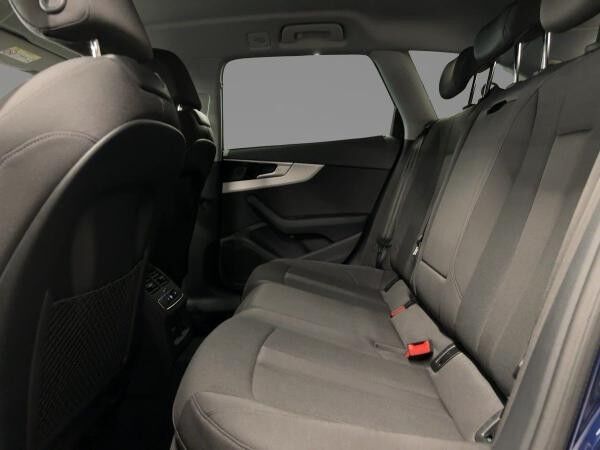 Audi A4 Avant Advanced 35 TDI S tr. LED NAVI RFK HUD