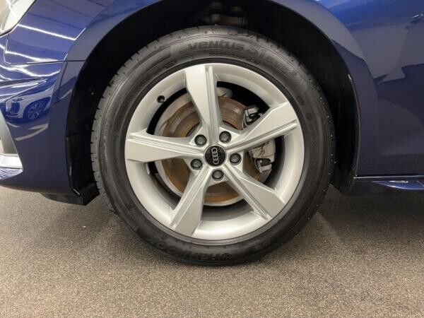 Audi A4 Avant Advanced 35 TDI S tr. LED NAVI RFK HUD
