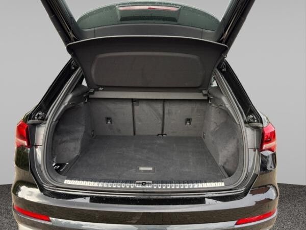 Audi Q3 40 TFSI quattro advanced AHK ACC Keyless