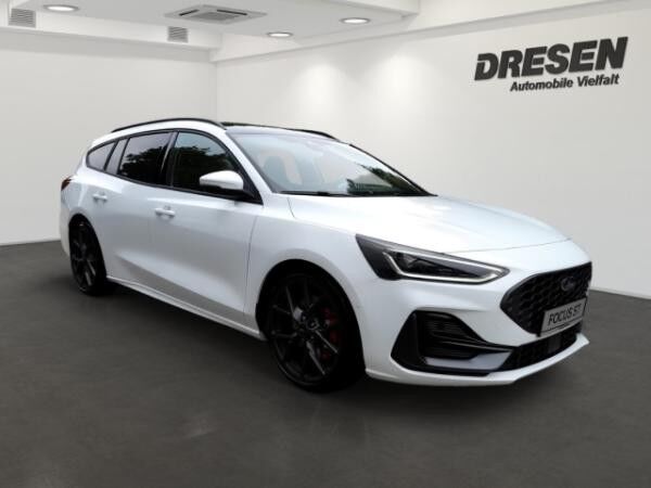 Ford Focus ST X Turnier 2,3l EcoBoost AT Sportpaket HUD El. Panodach Navi Digitales Cockpit