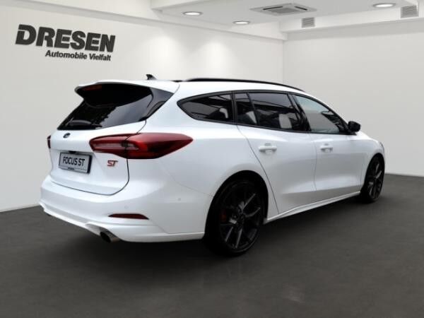 Ford Focus ST X Turnier 2,3l EcoBoost AT Sportpaket HUD El. Panodach Navi Digitales Cockpit
