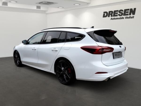 Ford Focus ST X Turnier 2,3l EcoBoost AT Sportpaket HUD El. Panodach Navi Digitales Cockpit