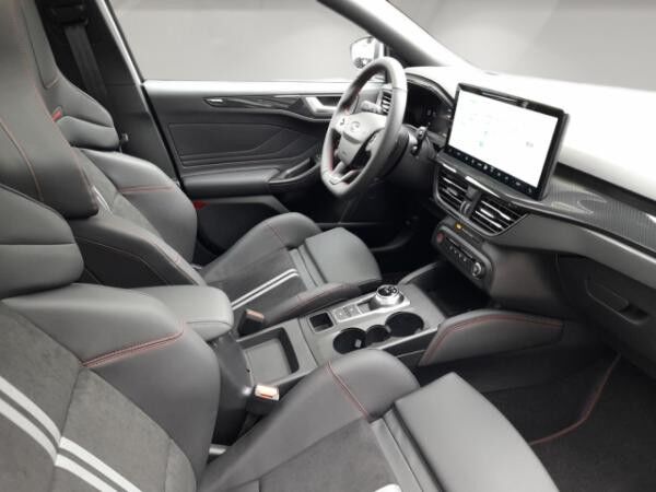 Ford Focus ST X Turnier 2,3l EcoBoost AT Sportpaket HUD El. Panodach Navi Digitales Cockpit