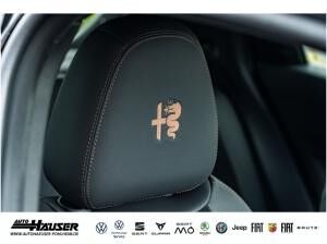 Alfa Romeo Junior Ibrida Q4 INTENSA 1.2 VGT EL. HECKKL. NAVI KAMERA ACC MATRIX-LED ALLRAD