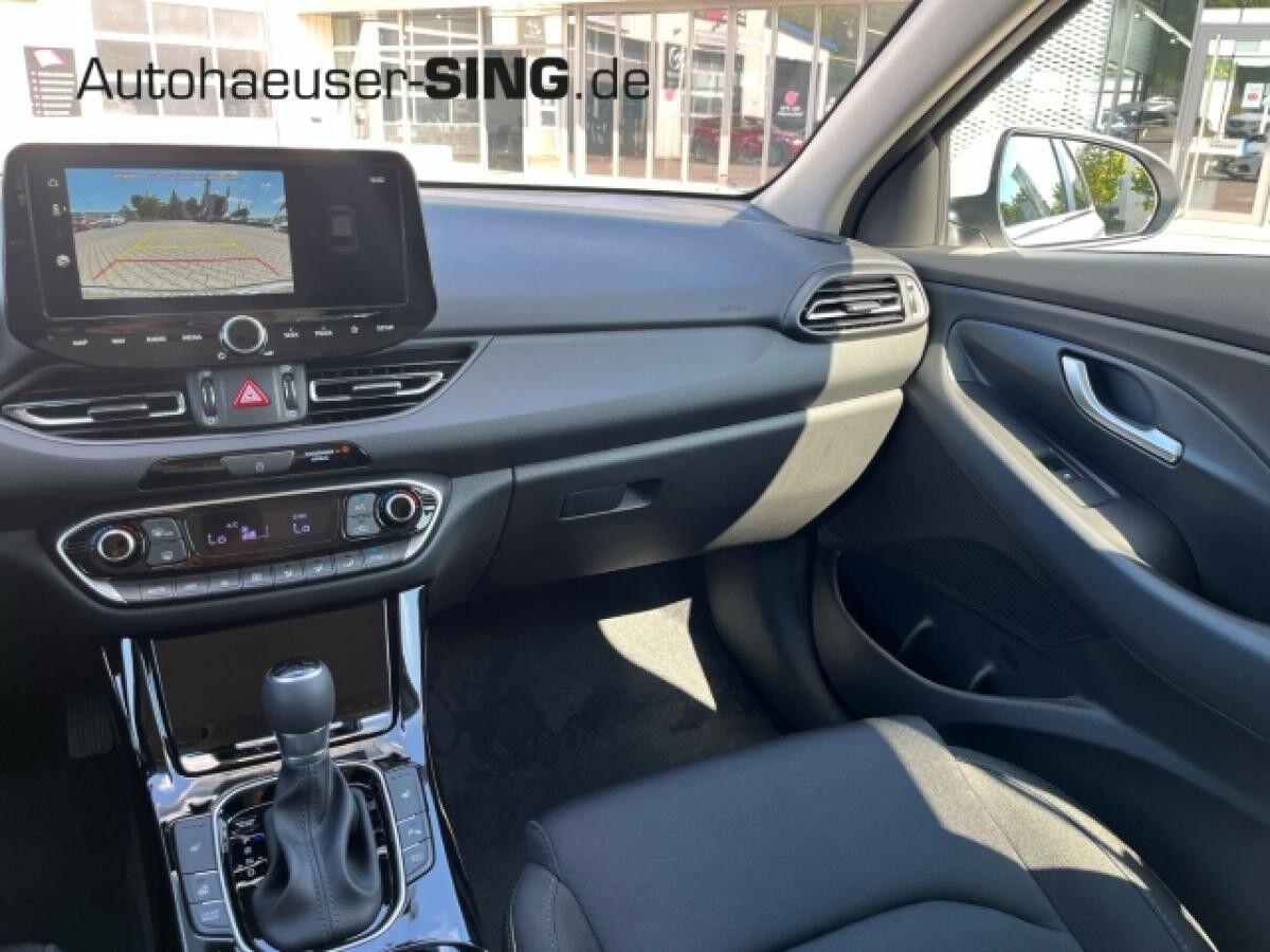 Hyundai i30 Automatik M-Hybrid Klima LED Kamera CarPlay