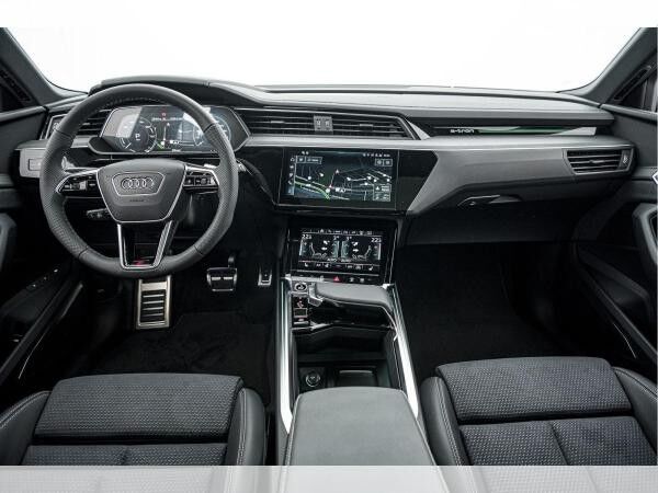Audi Q8 e-tron S line 55 quattro